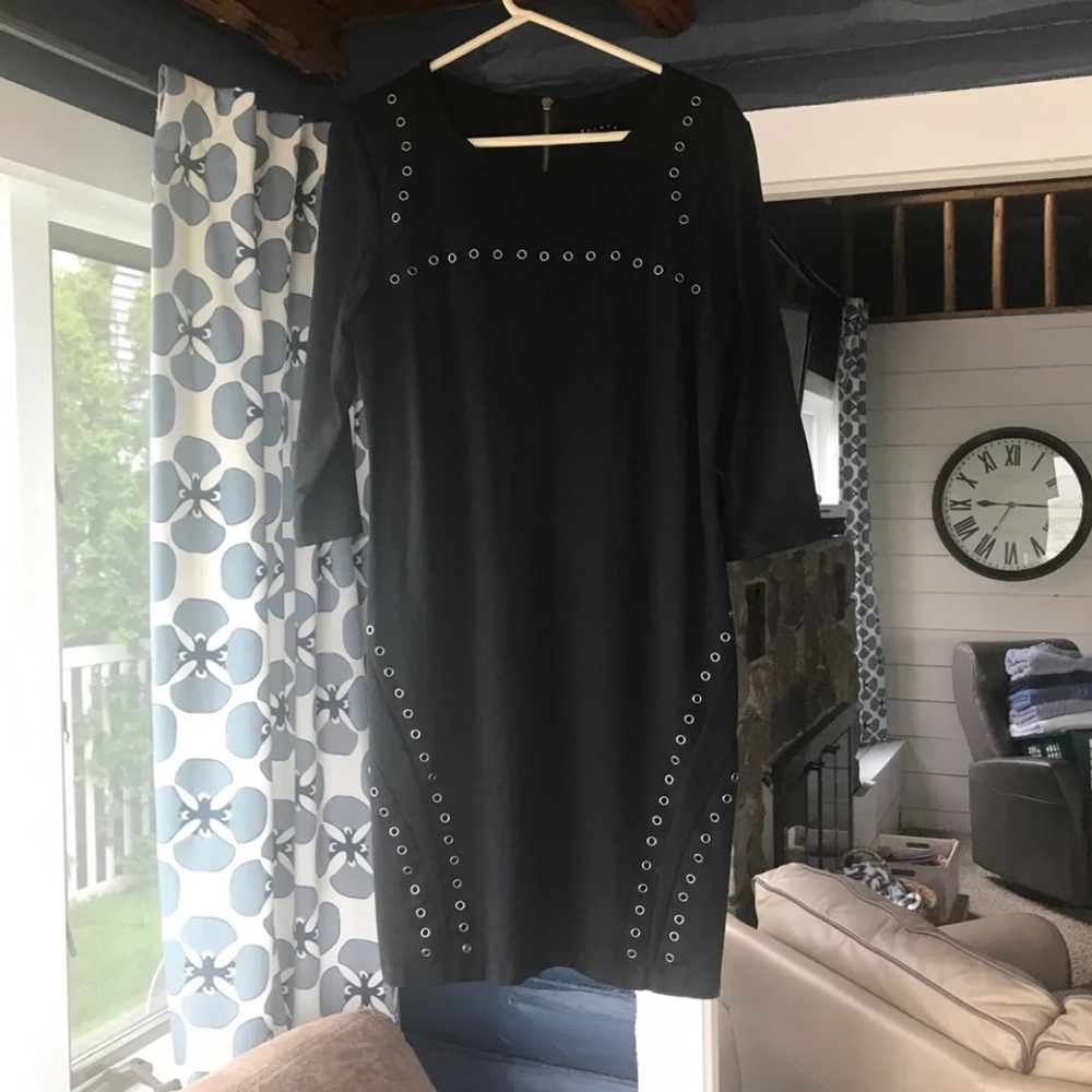 Black detailed dress
